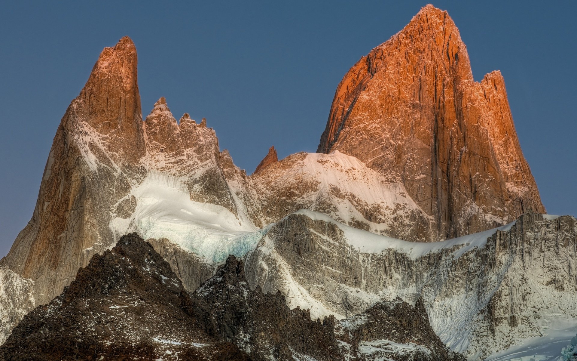 montagnes sommet neige