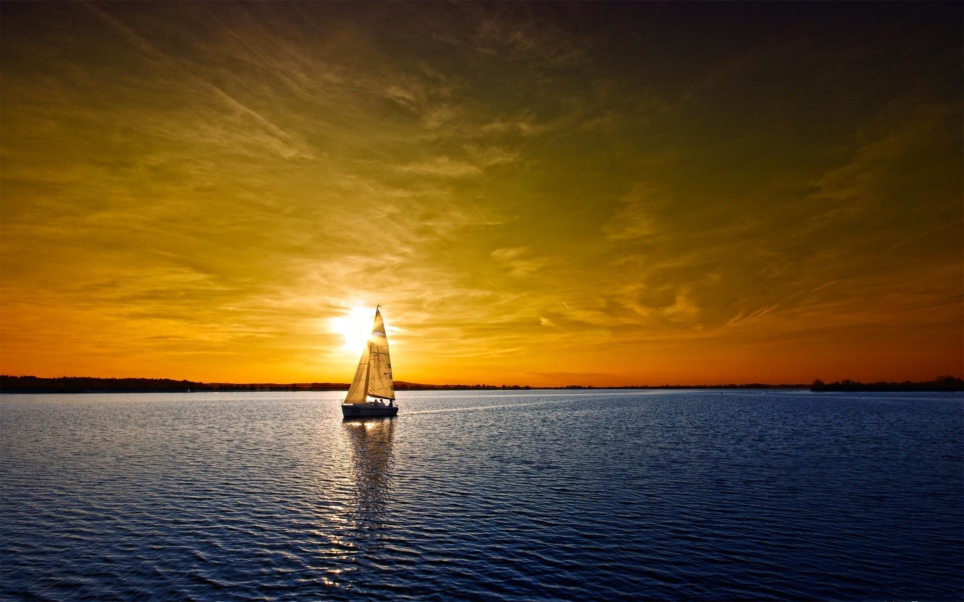 yacht sunset cloud