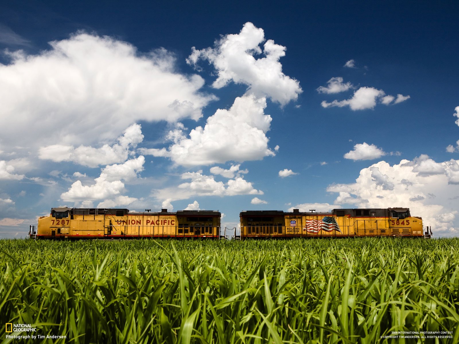 diesel locomotive grass american flag