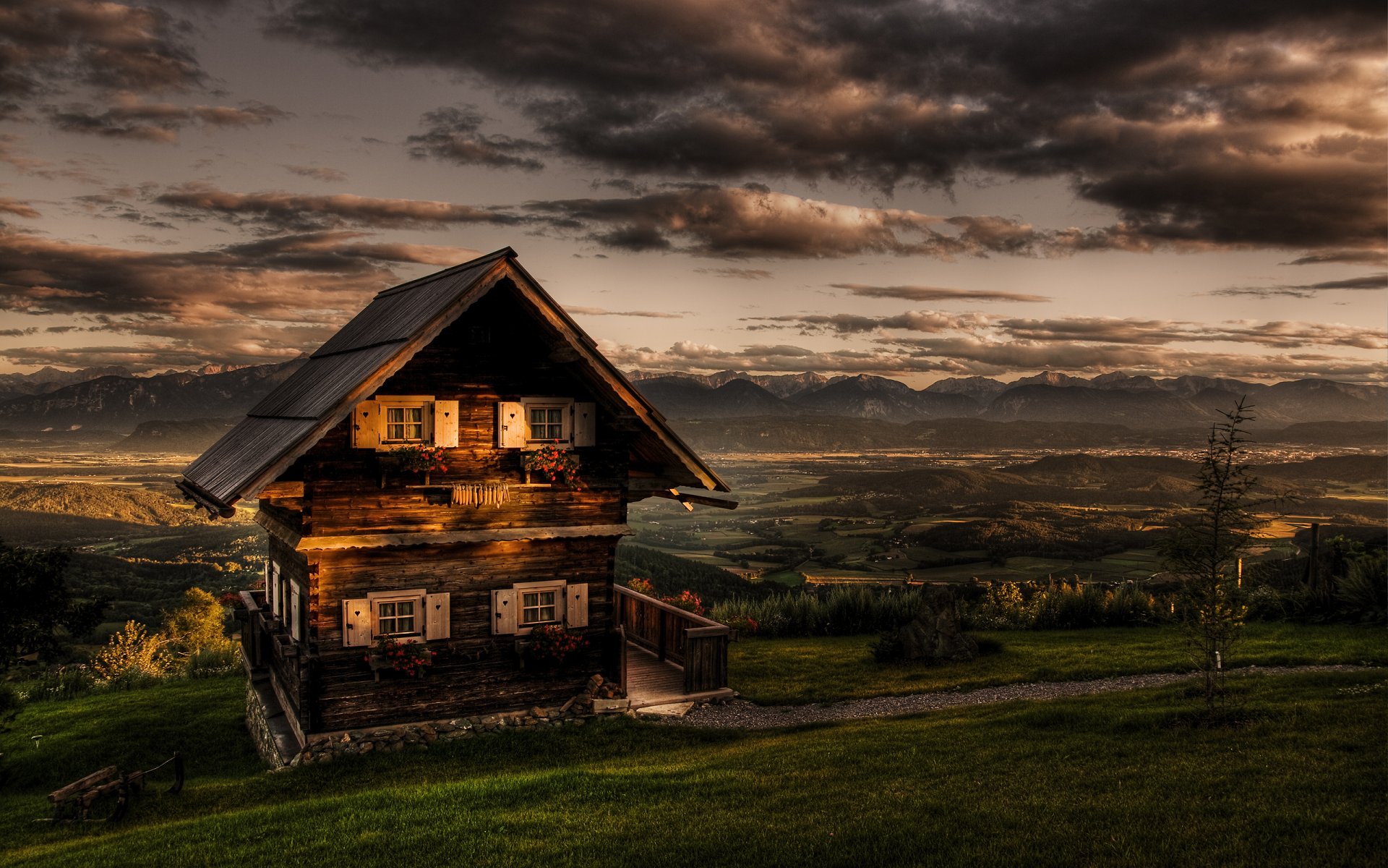 casa romántica casa romántica carintia austria hdr magdalensberg austria austria nubes montañas vegetación