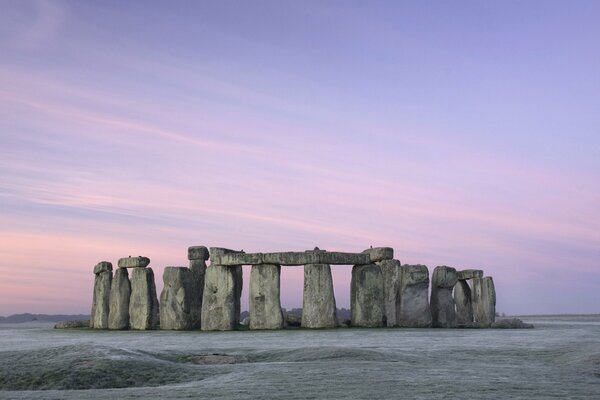 Image de Stonehenge dans des couleurs pastel