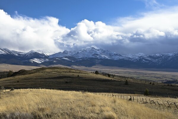 Beautiful mountains of Oregon USA