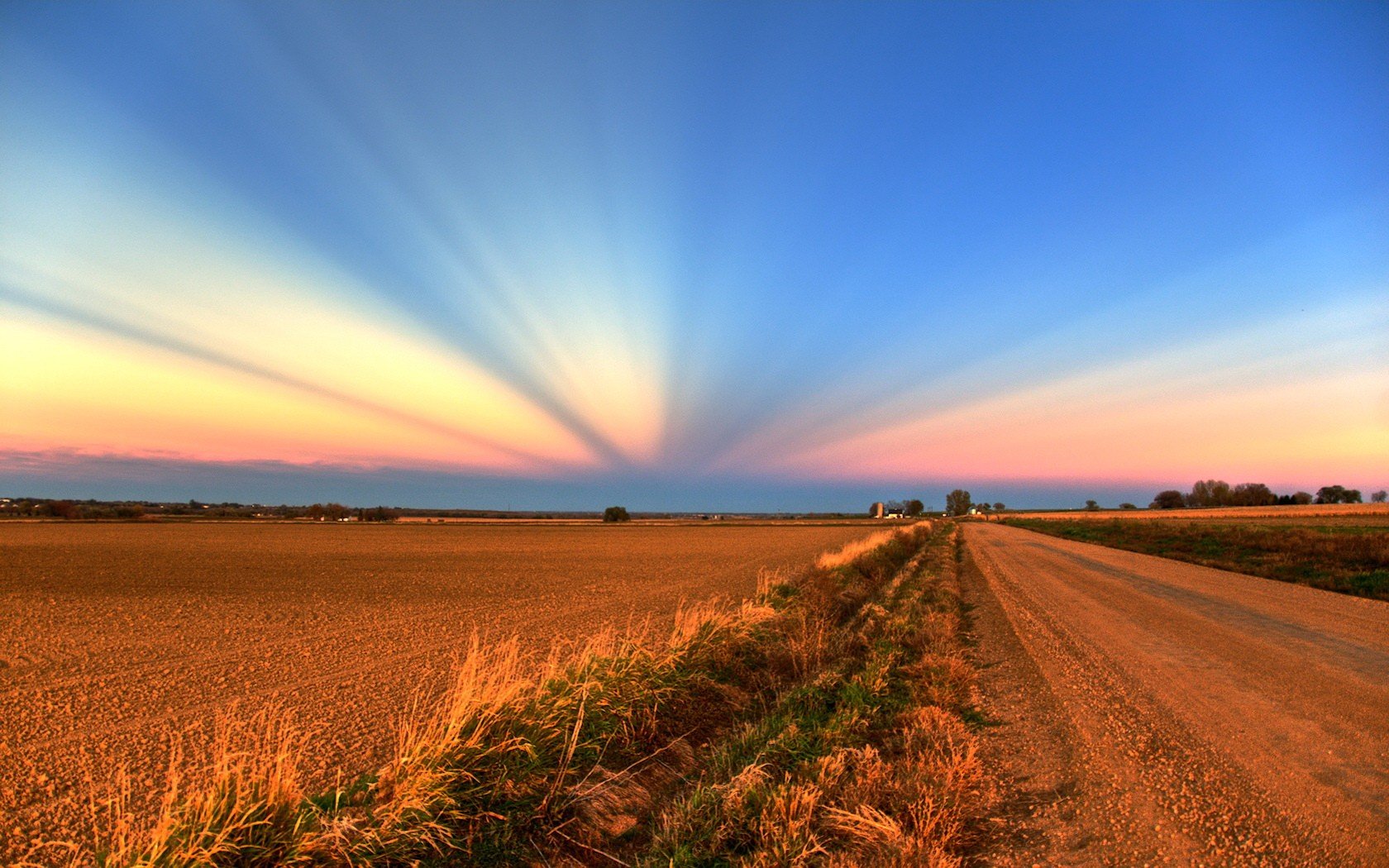 strada campo cielo