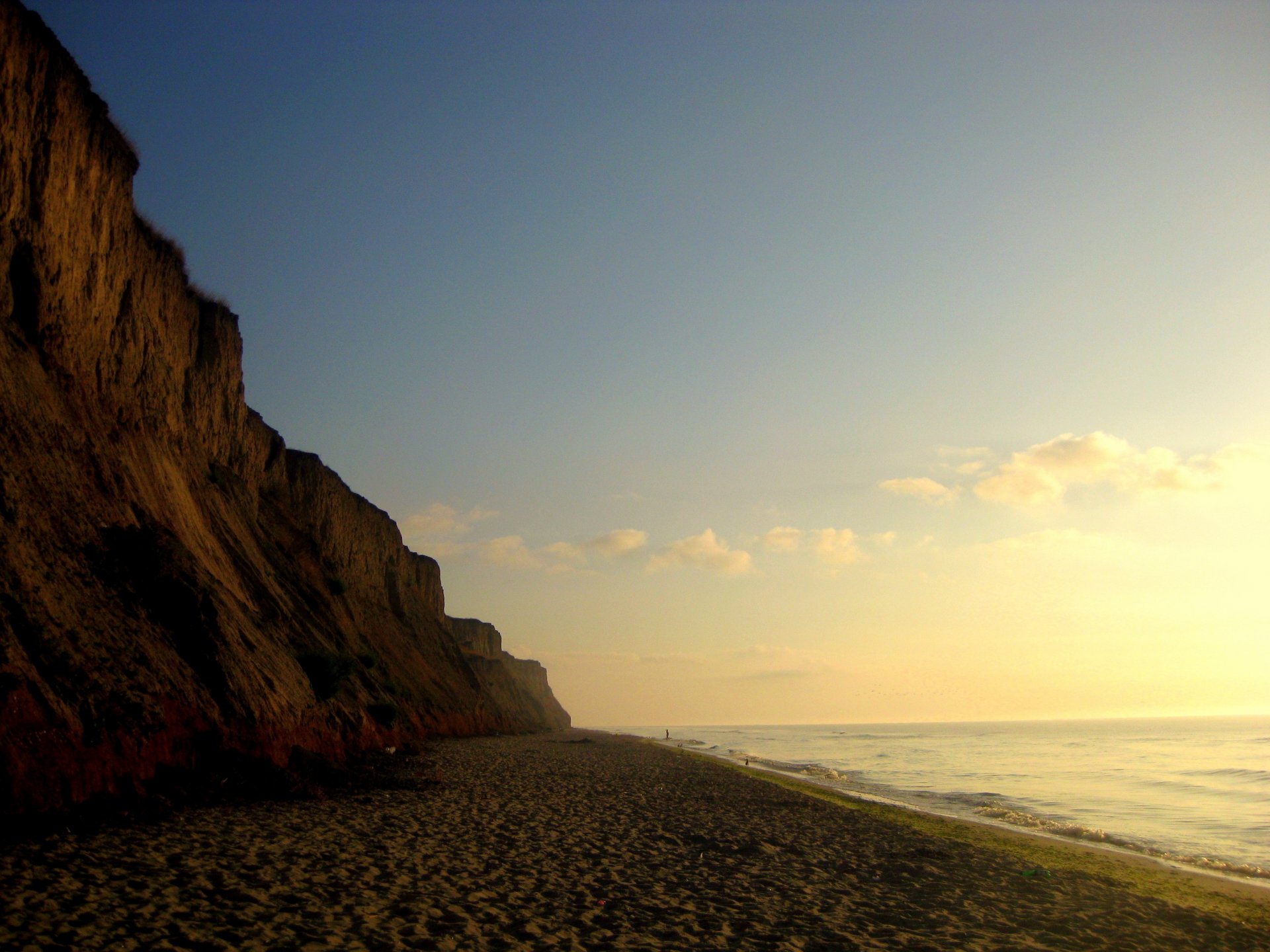 mare scogliera mattina