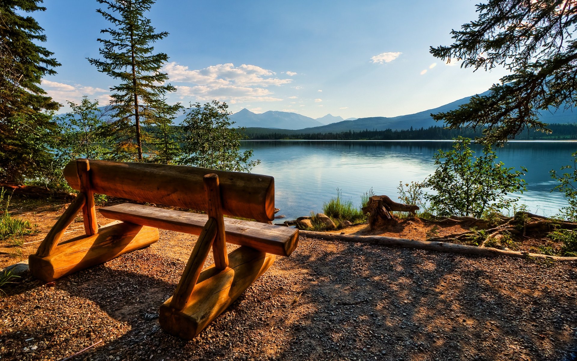 jezioro ławka kanada jasper alberta niebo