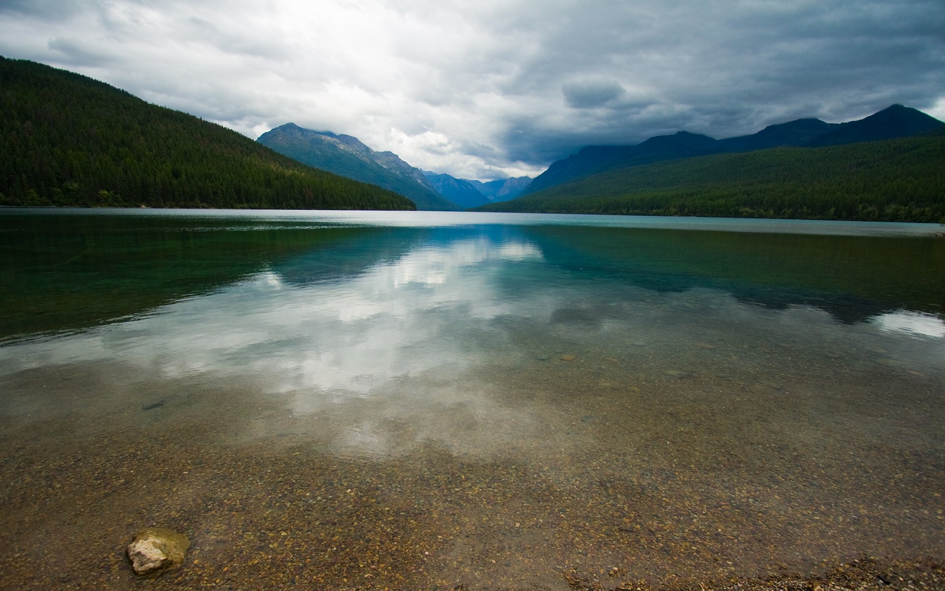 озеро вода горы