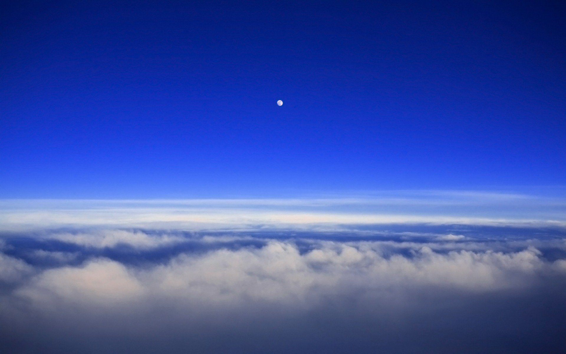 nubes cielo luna