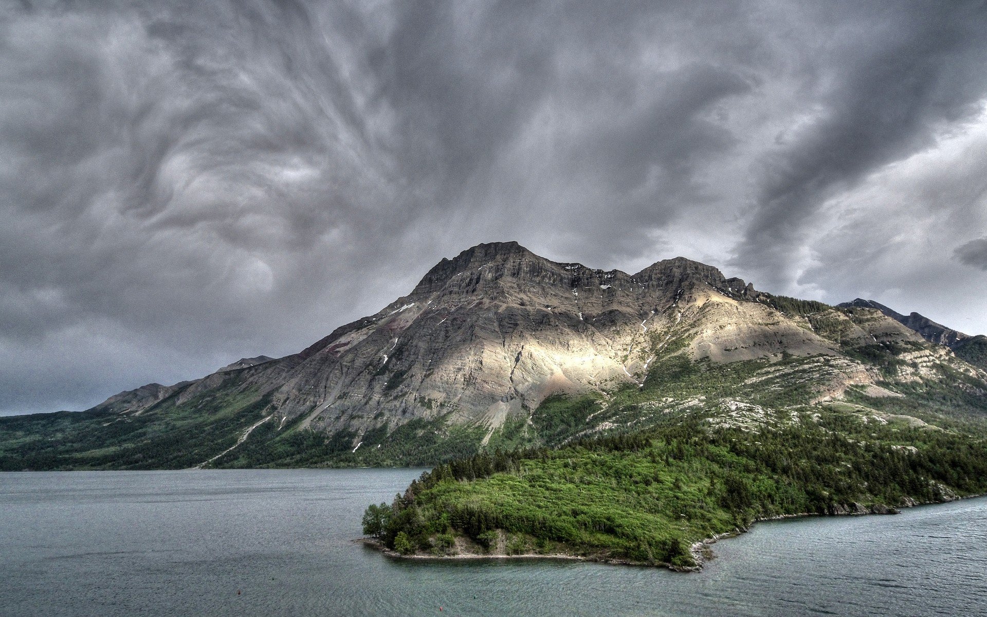 berge wolken wasser