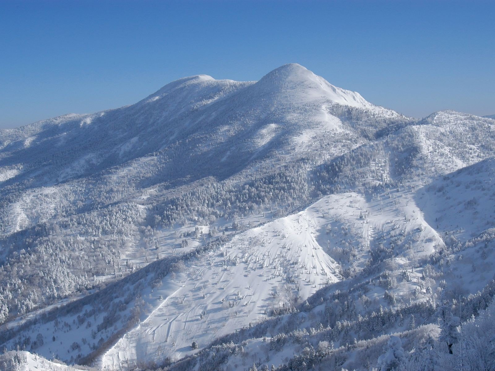 japan mountain snow winter slope blue