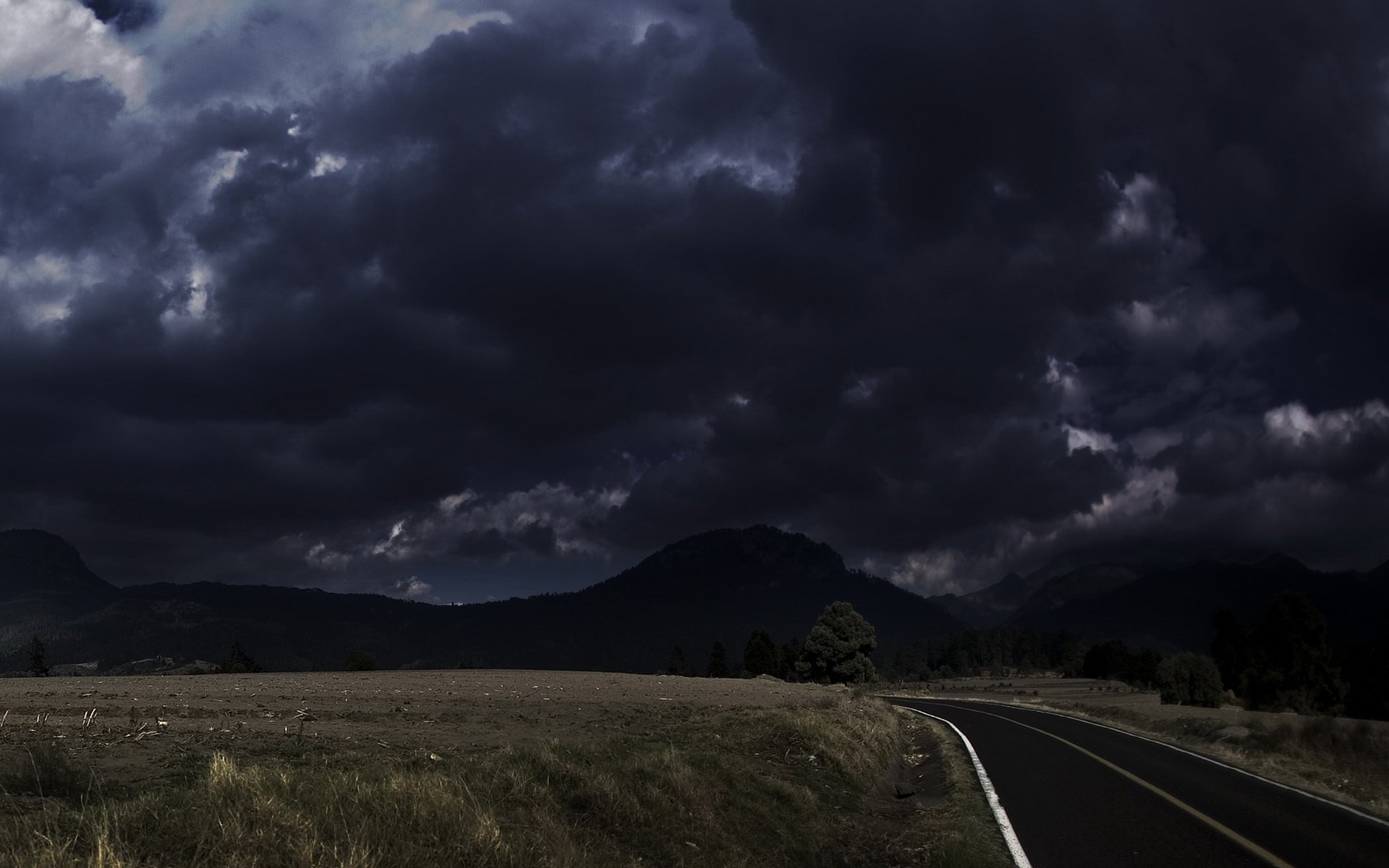 straße wolken feld traurigkeit dunkelheit