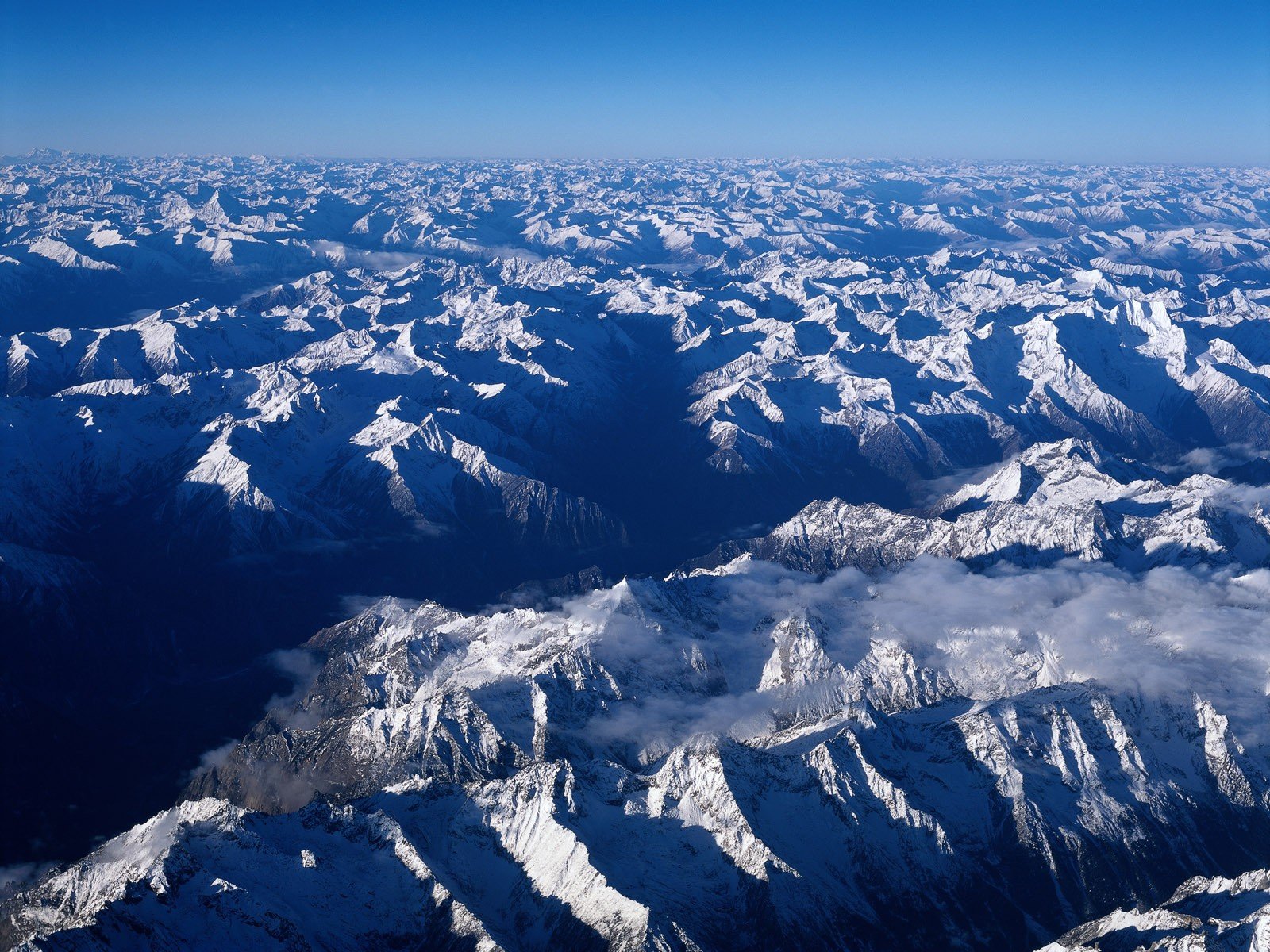 montagne neve cina orizzonte