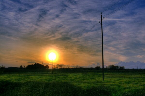 Sonnenuntergang in der Steppe