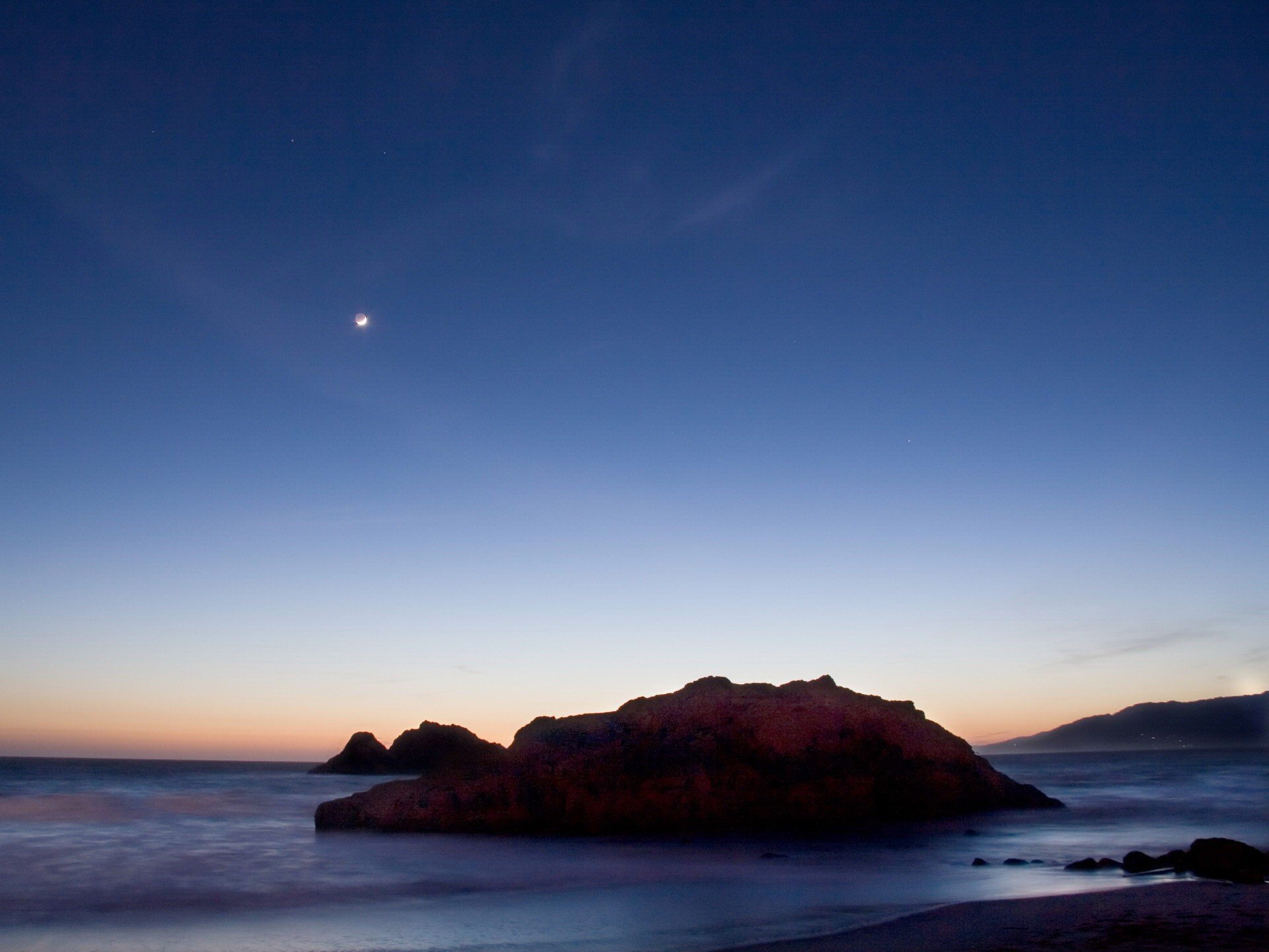 lune mer coucher de soleil rocher