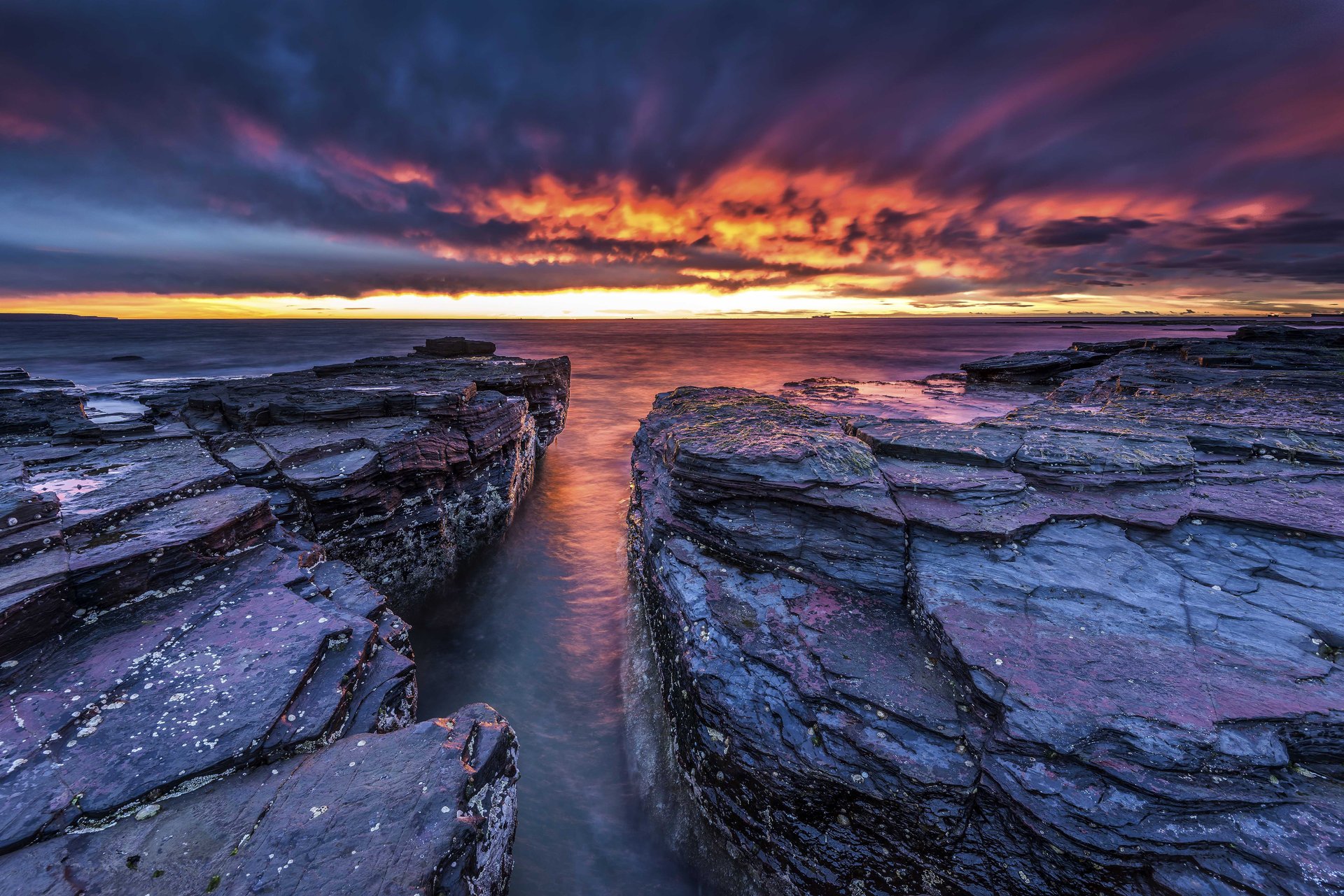 himmel wolken sonnenuntergang horizont glühen meer steine felsen