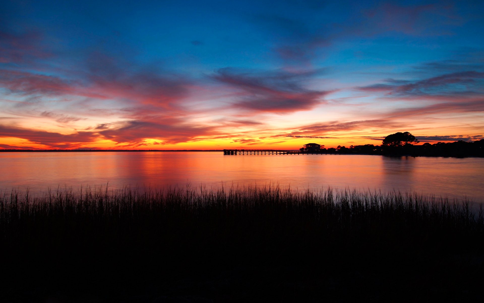 landschaft ufer gras sonnenuntergang abend himmel wolken hintergrundbilder