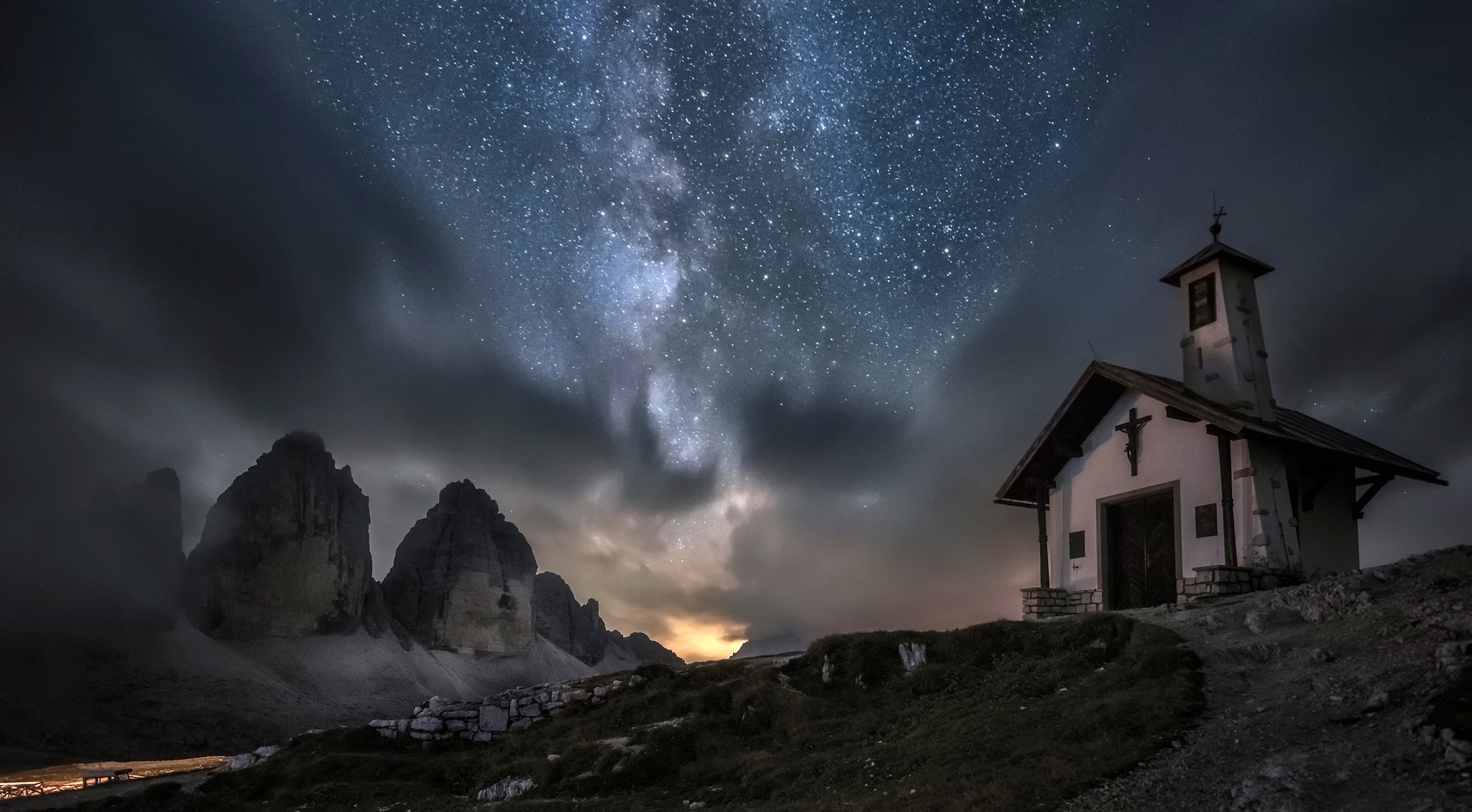 tre cime di lavaredo dolomity noc włochy