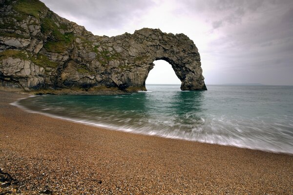 Rock in the form of an elephant on the sea