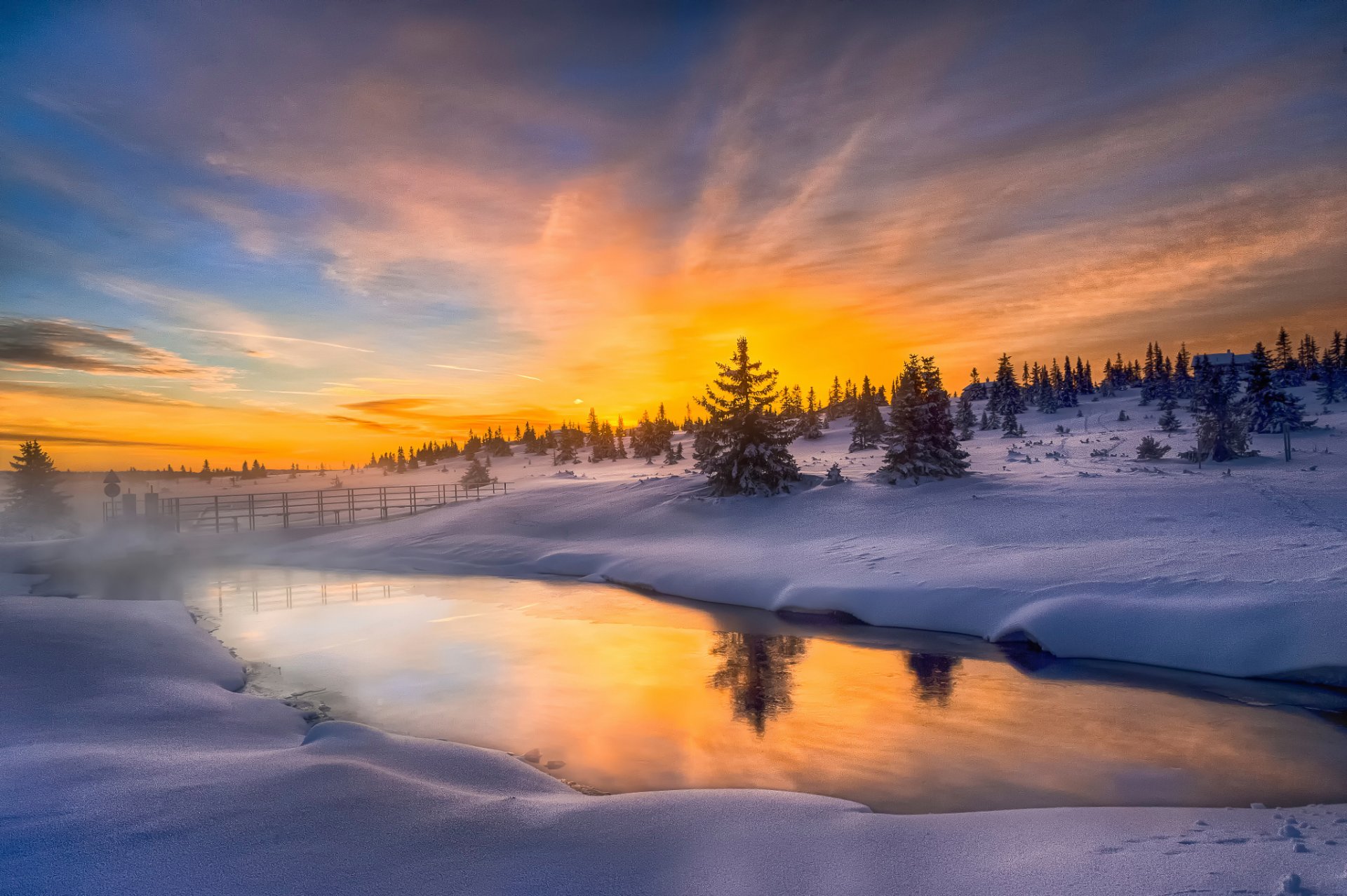 foschia calda mattina fredda norvegia mattina