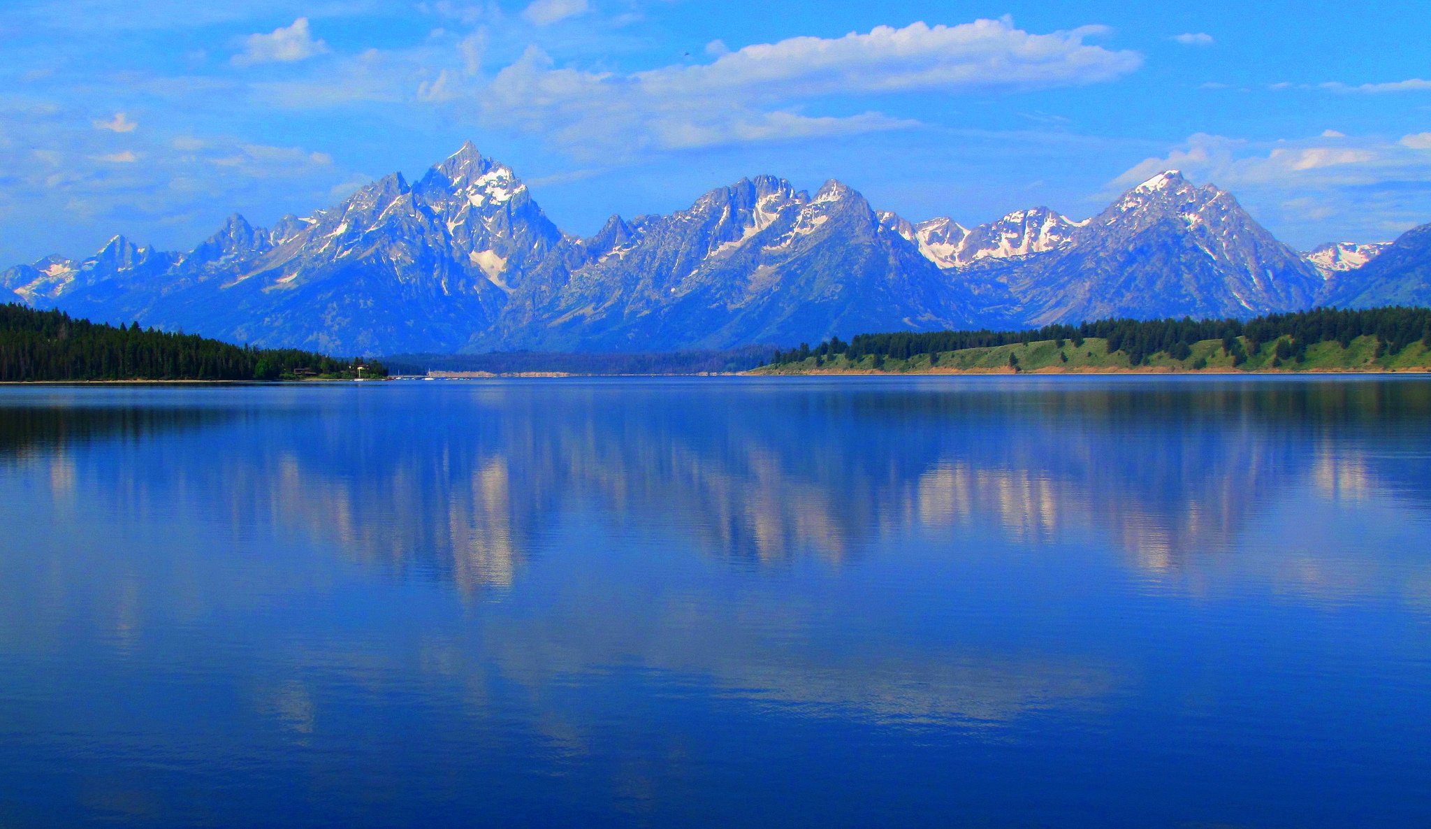 grand teton nationalpark wyoming usa berge see bäume wald himmel wolken