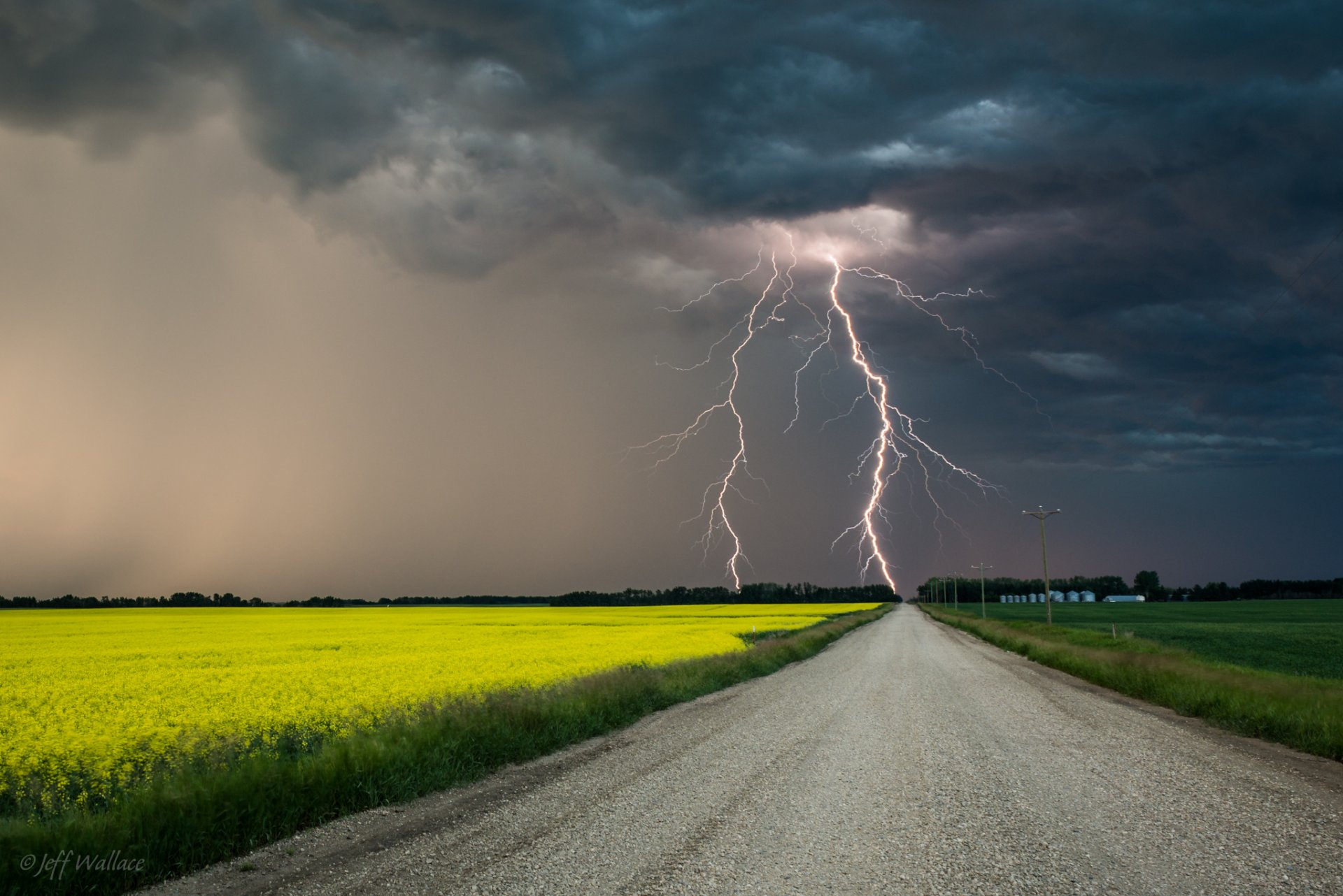 jeff wallace relámpago tormenta