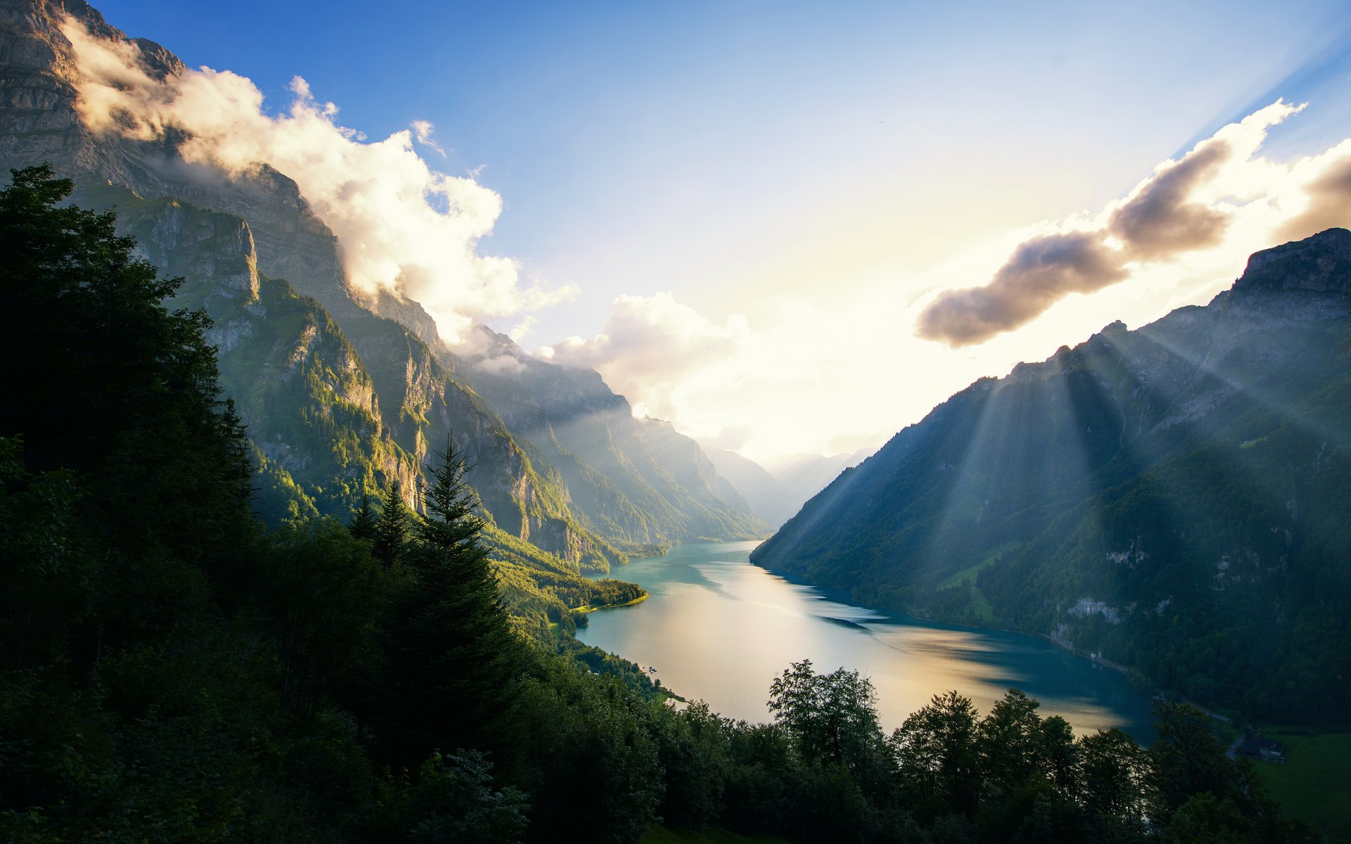 klöntalersee natural lake switzerland mountain alps nature forest