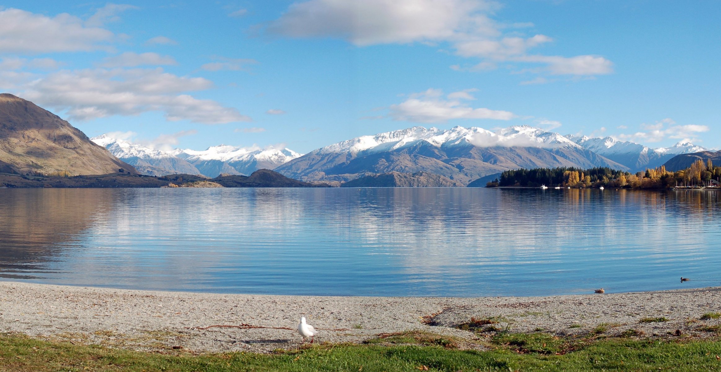 lago costa montañas nueva zelanda lago wanaka panorámico