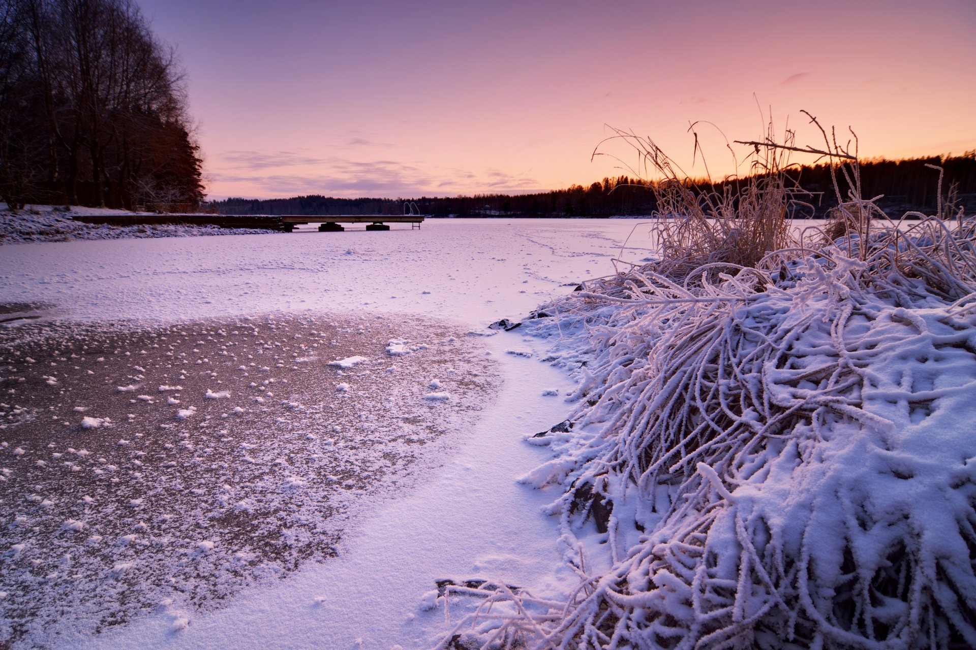 hiver soirée quai givre