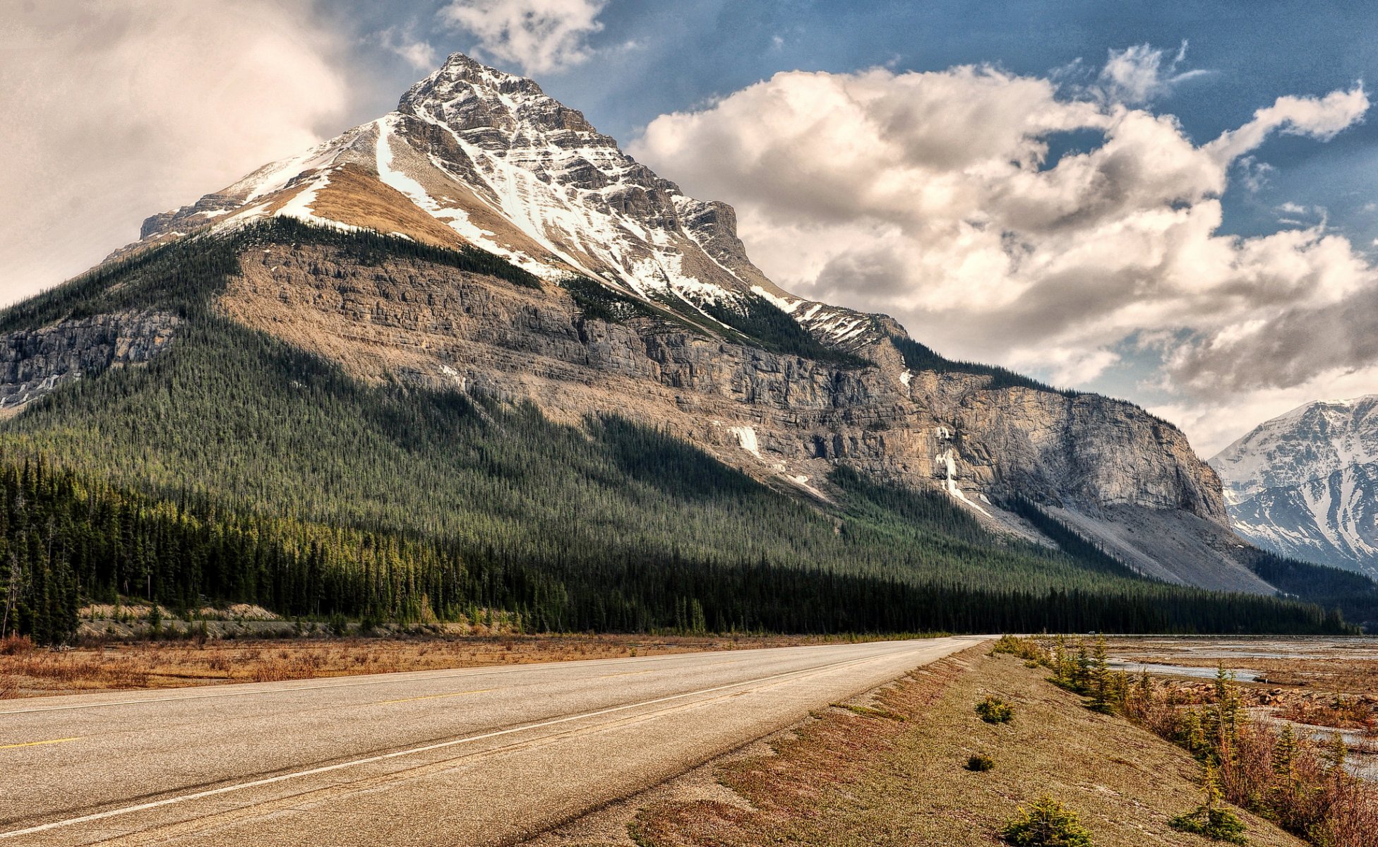 jeff r. clow banff national park berg bäume