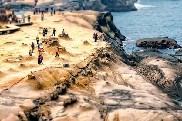 Geopark in Taiwan. Ein Spaziergang entlang der Küste