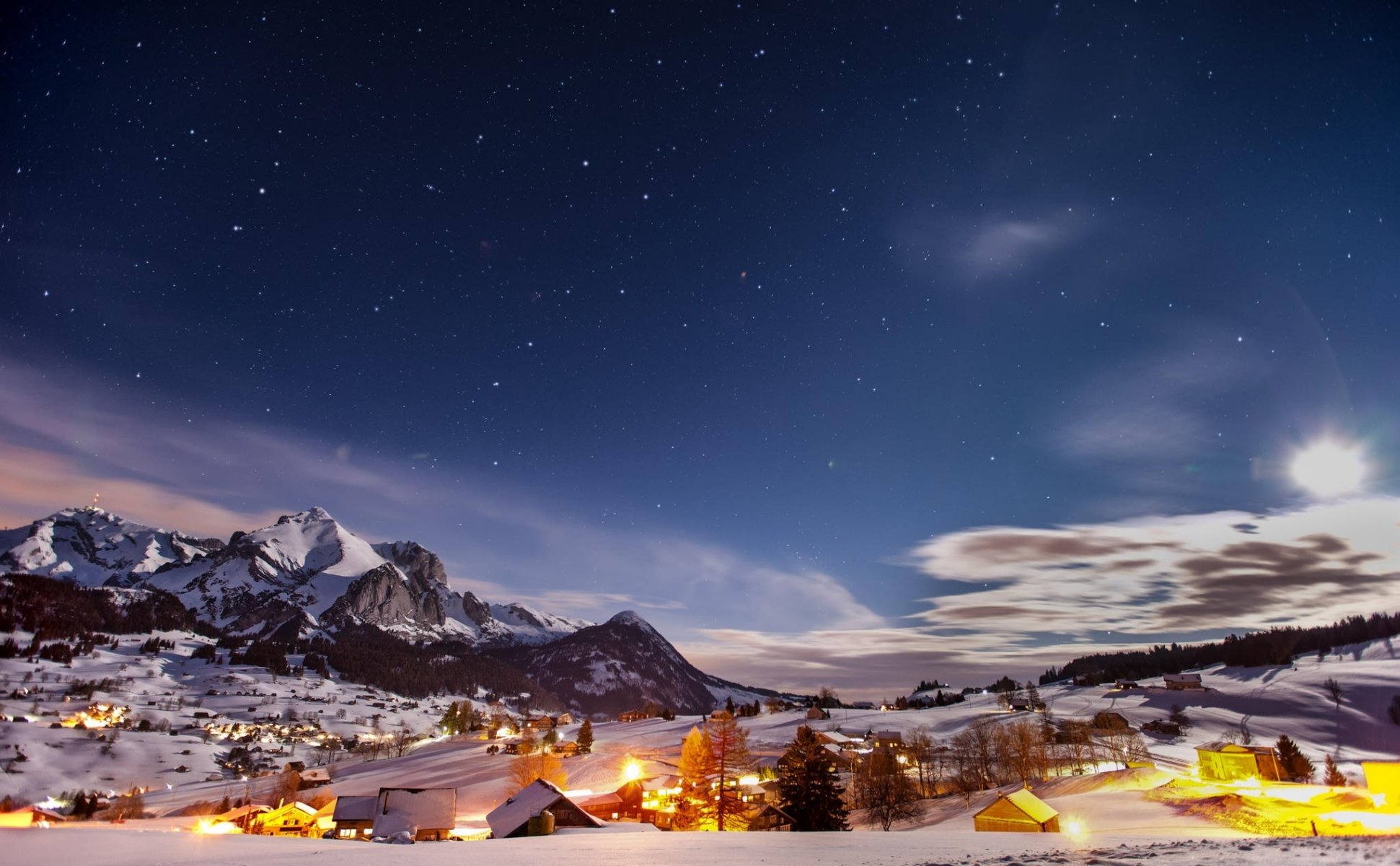 notte montagne inverno neve città luci