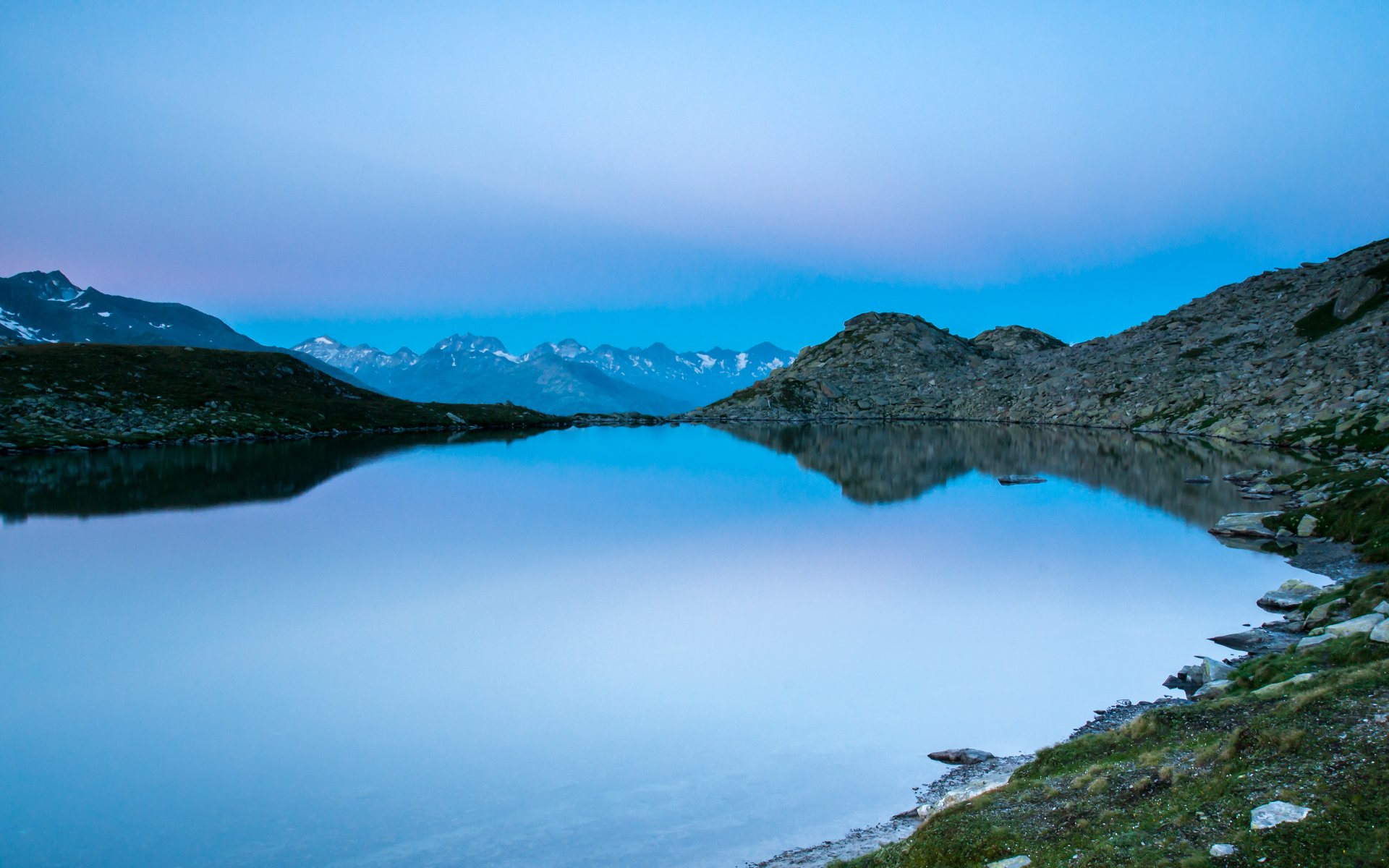 lago luther alpes suizos lago montañas