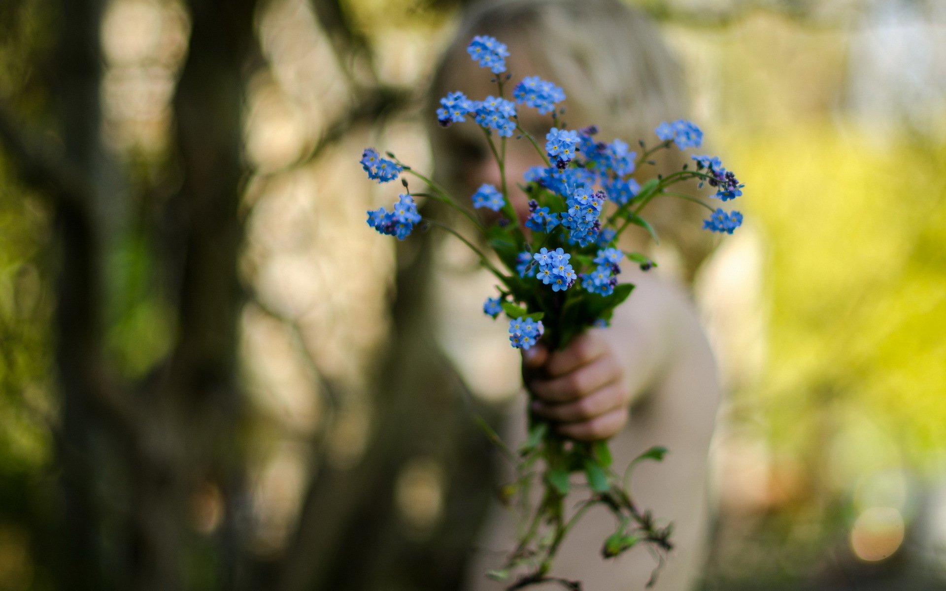 flower hand mood