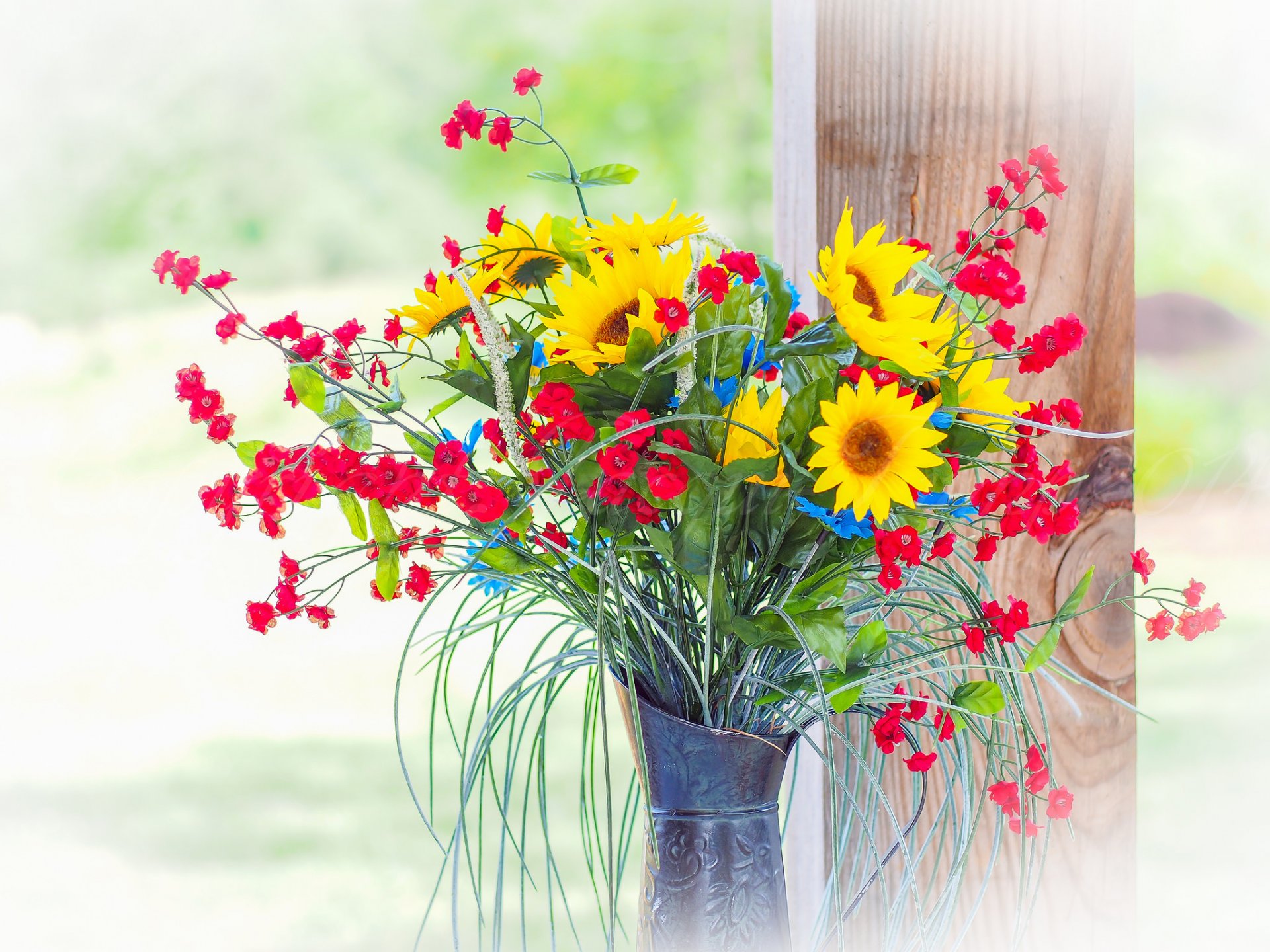 fenster krug blumenstrauß blumen