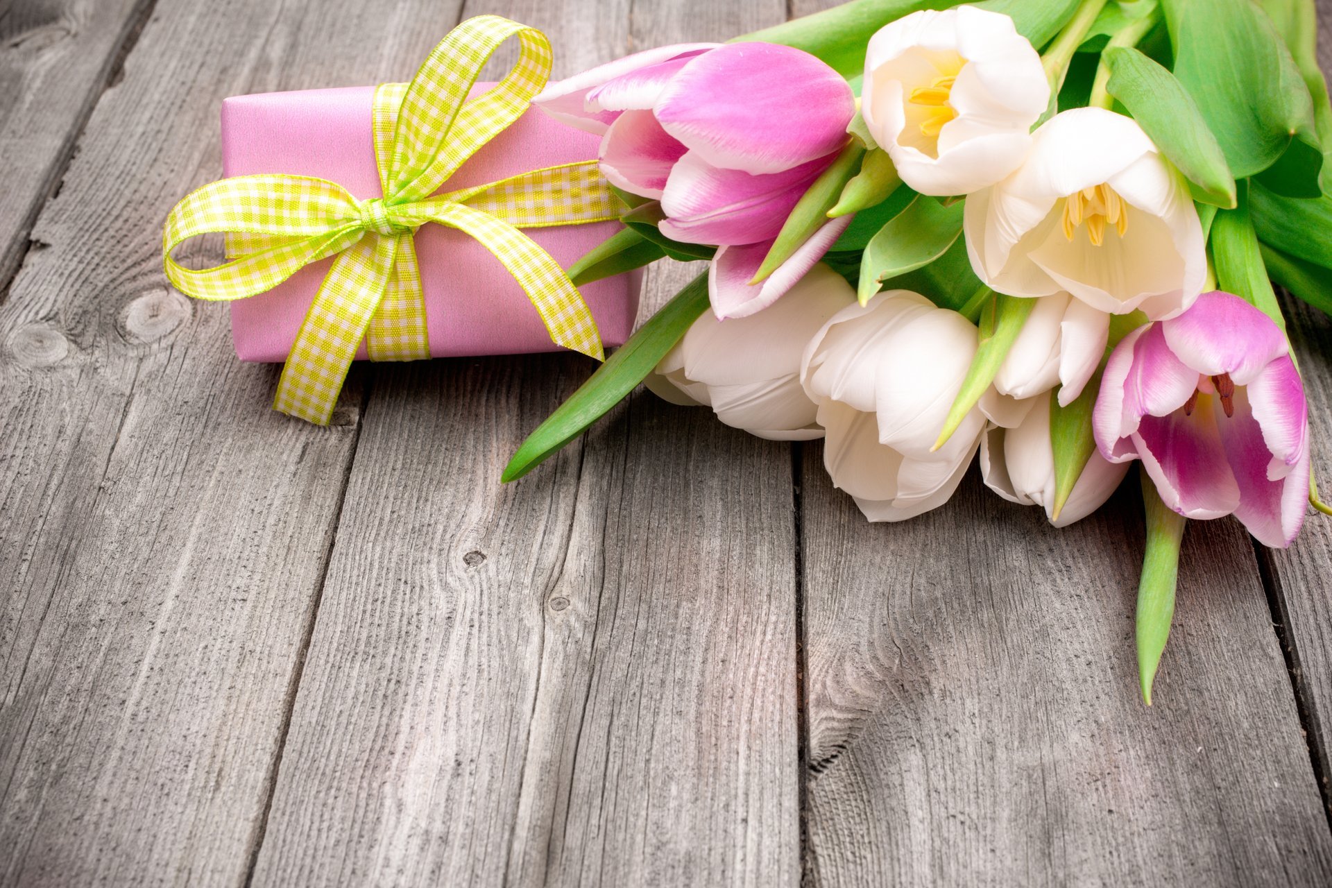 tulipes frais fleurs bouquet cadeau