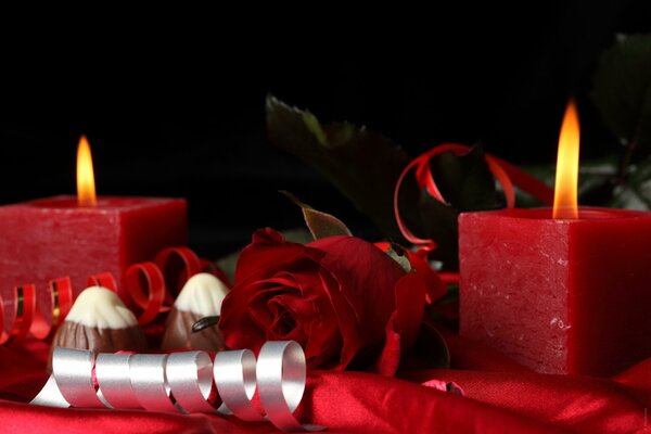 Rose e candele per uno stato d animo romantico