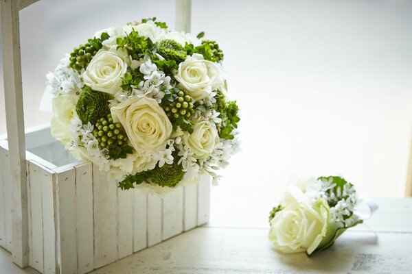 Bouquet de roses de mariage aériennes