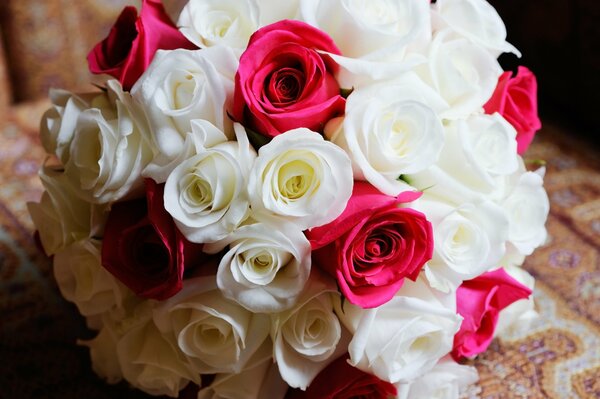 Bouquet de fleurs pour la mariée