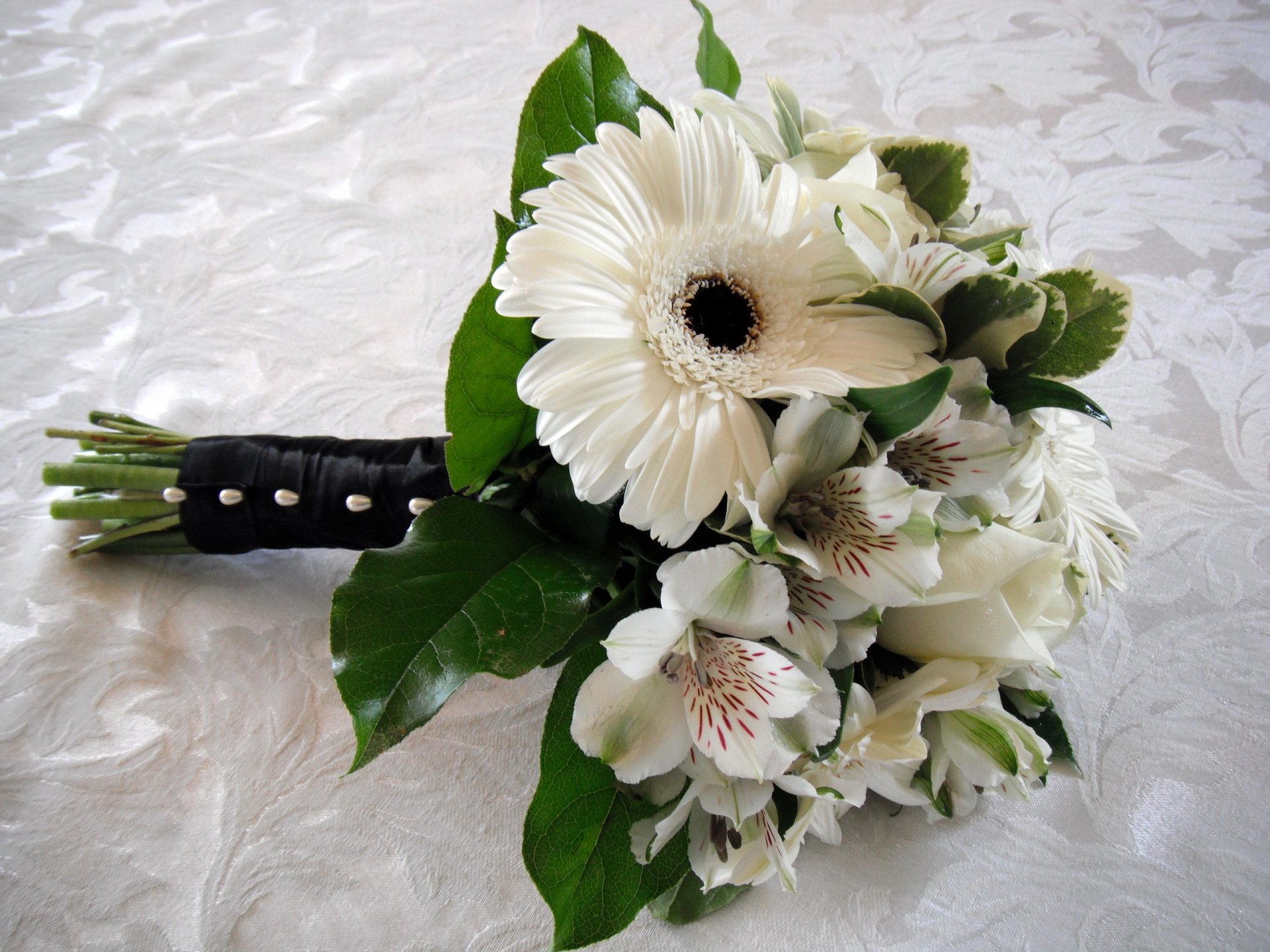 fleurs fleur bouquet nuptiale gerbera alstremeria alstremeria belle