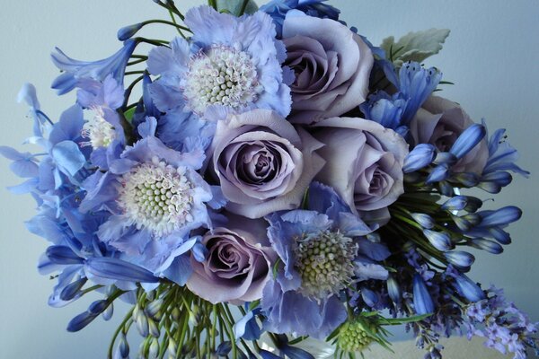 The magic of a bouquet of lilac flowers