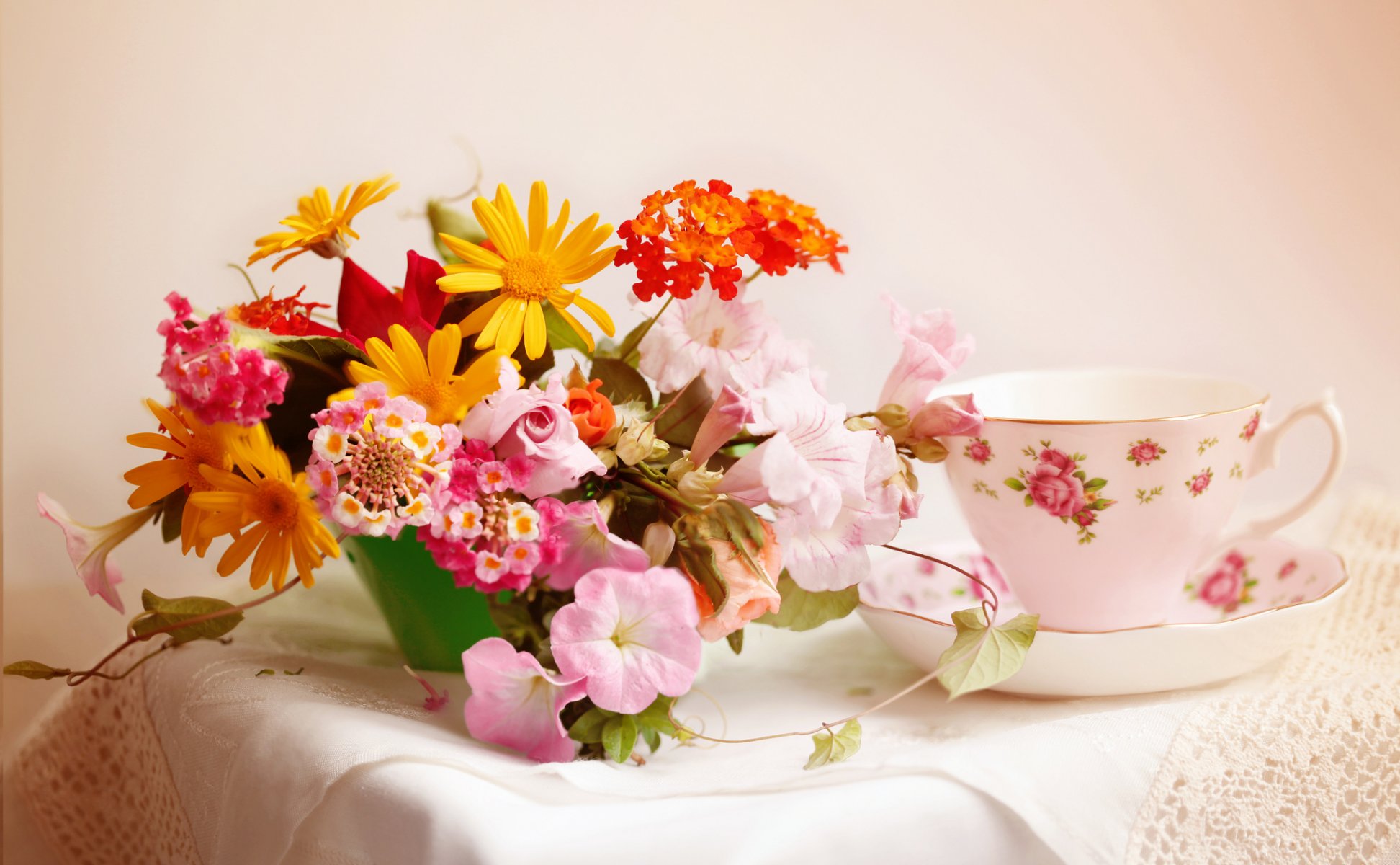 bouquet cup napkin © elena di guardo