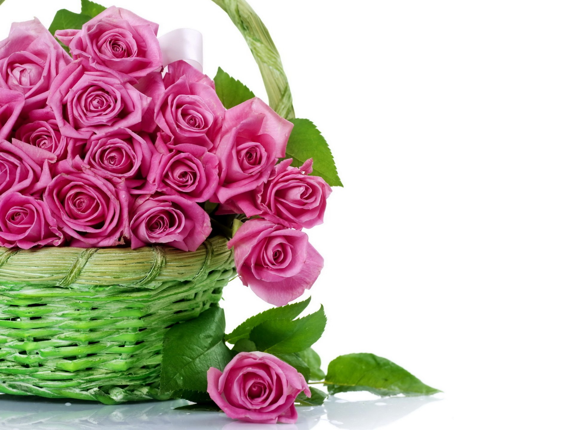 roses flower beautiful pink bouquet shopping basket