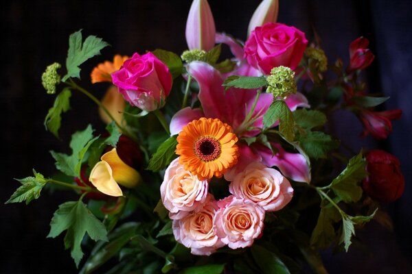 Beautiful bouquet of roses and chrysanthemums