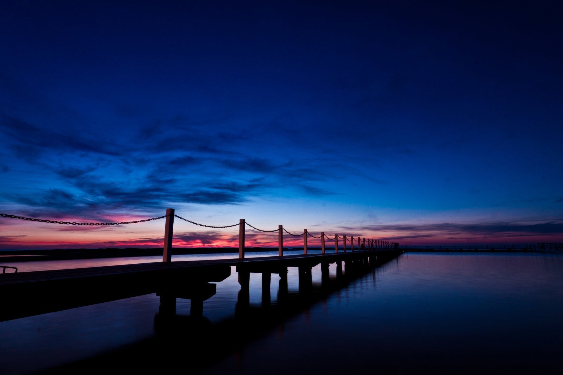 natura ponte ponte recinzione bastoni tavole catena mare acqua fiume orizzonte cielo rosa nuvole sera sfondo carta da parati widescreen a schermo intero widescreen widescreen