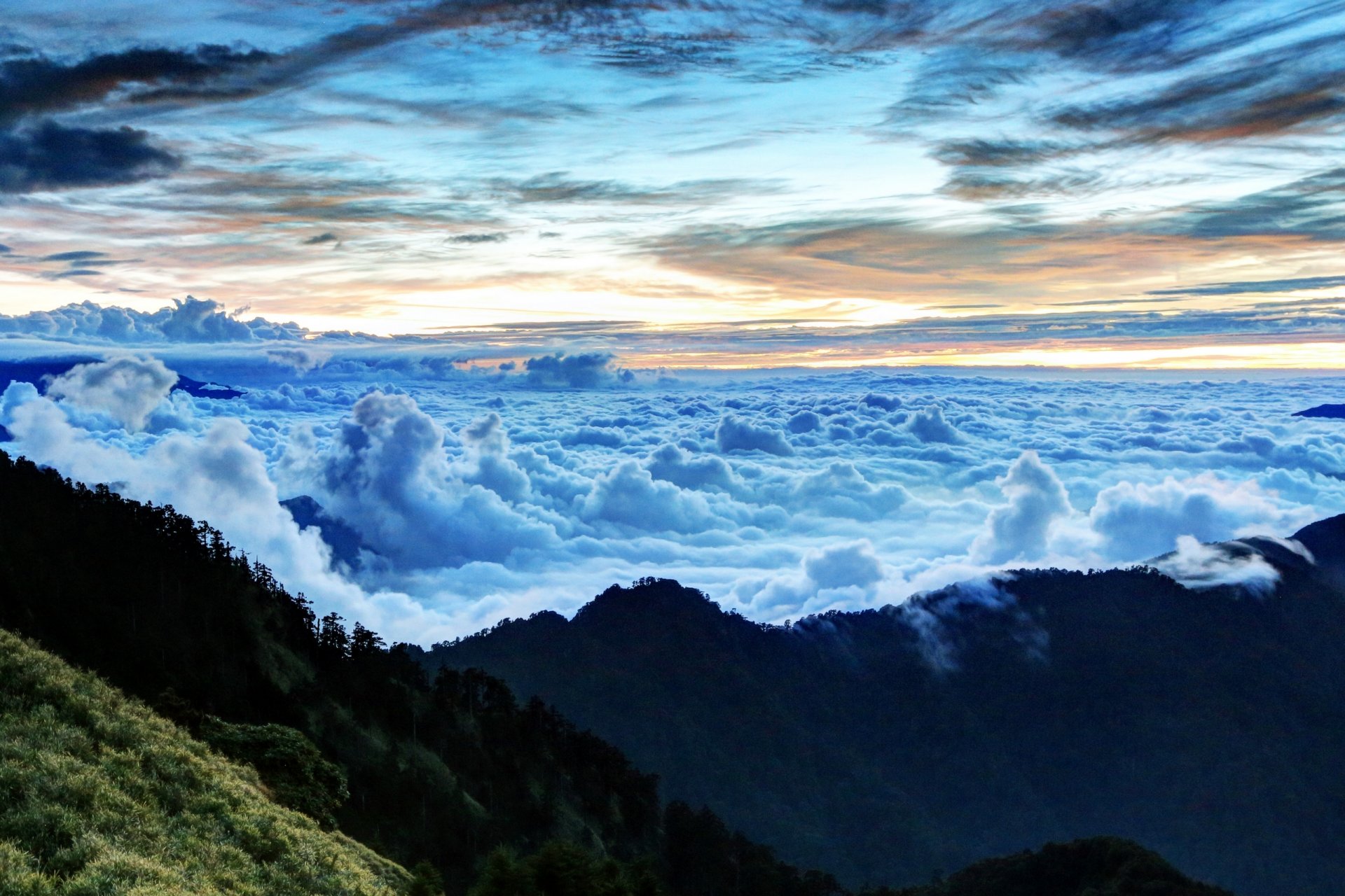 wolken berge himmel