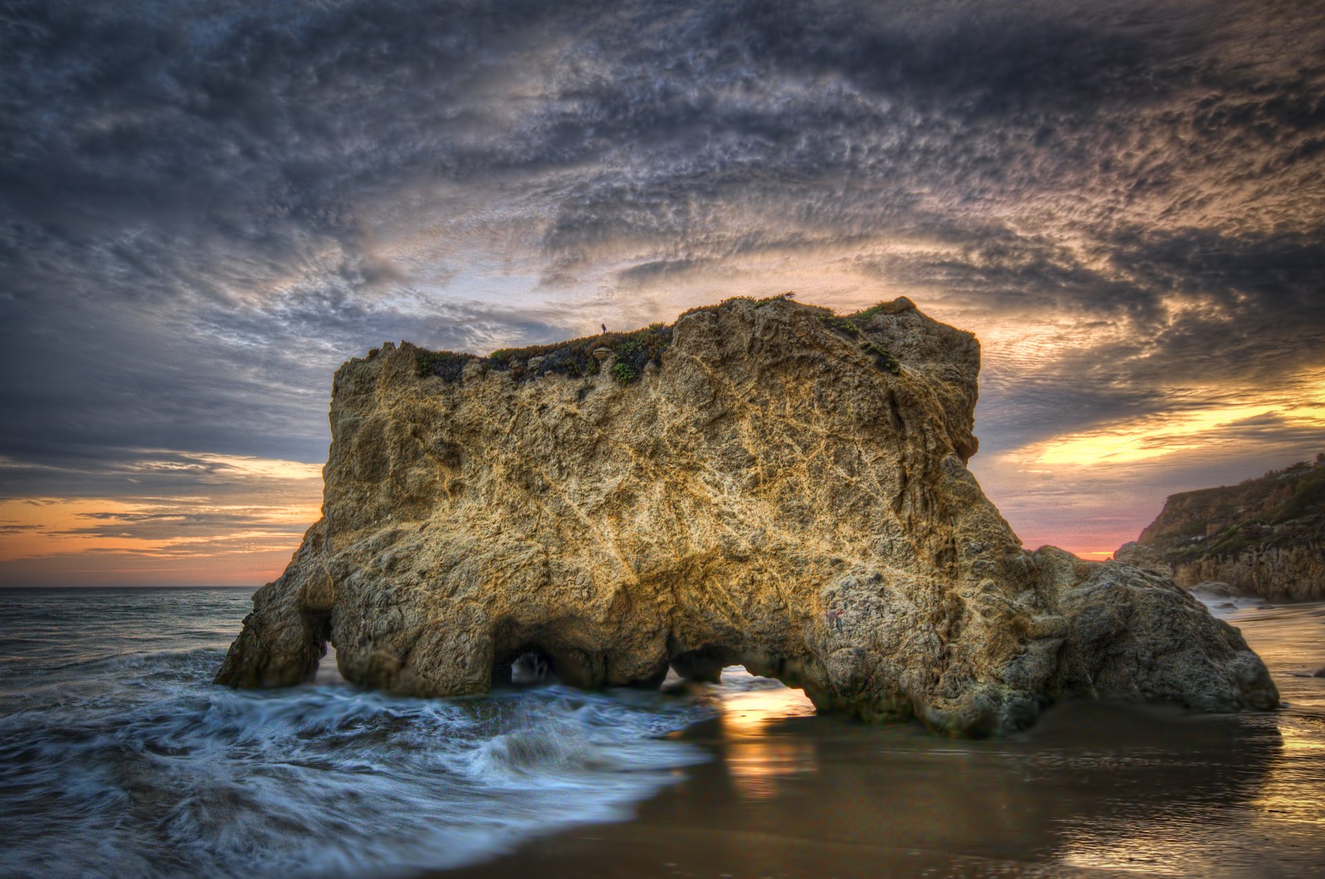 nature paysage ciel nuages mer océan coucher de soleil plage