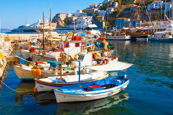 Port maritime de Santorin en Grèce
