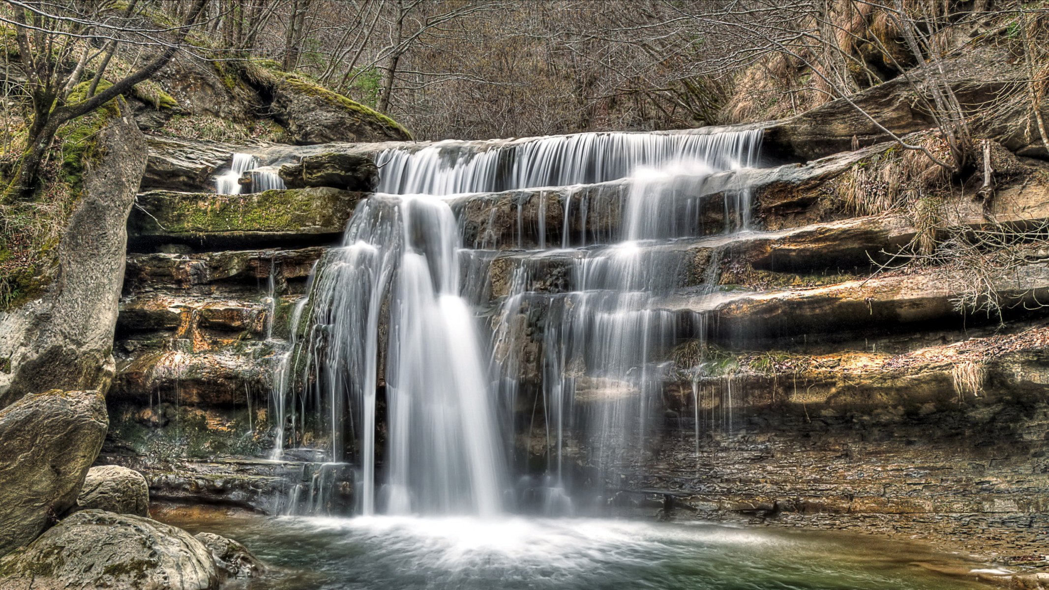 wasserfall fluss wald natur