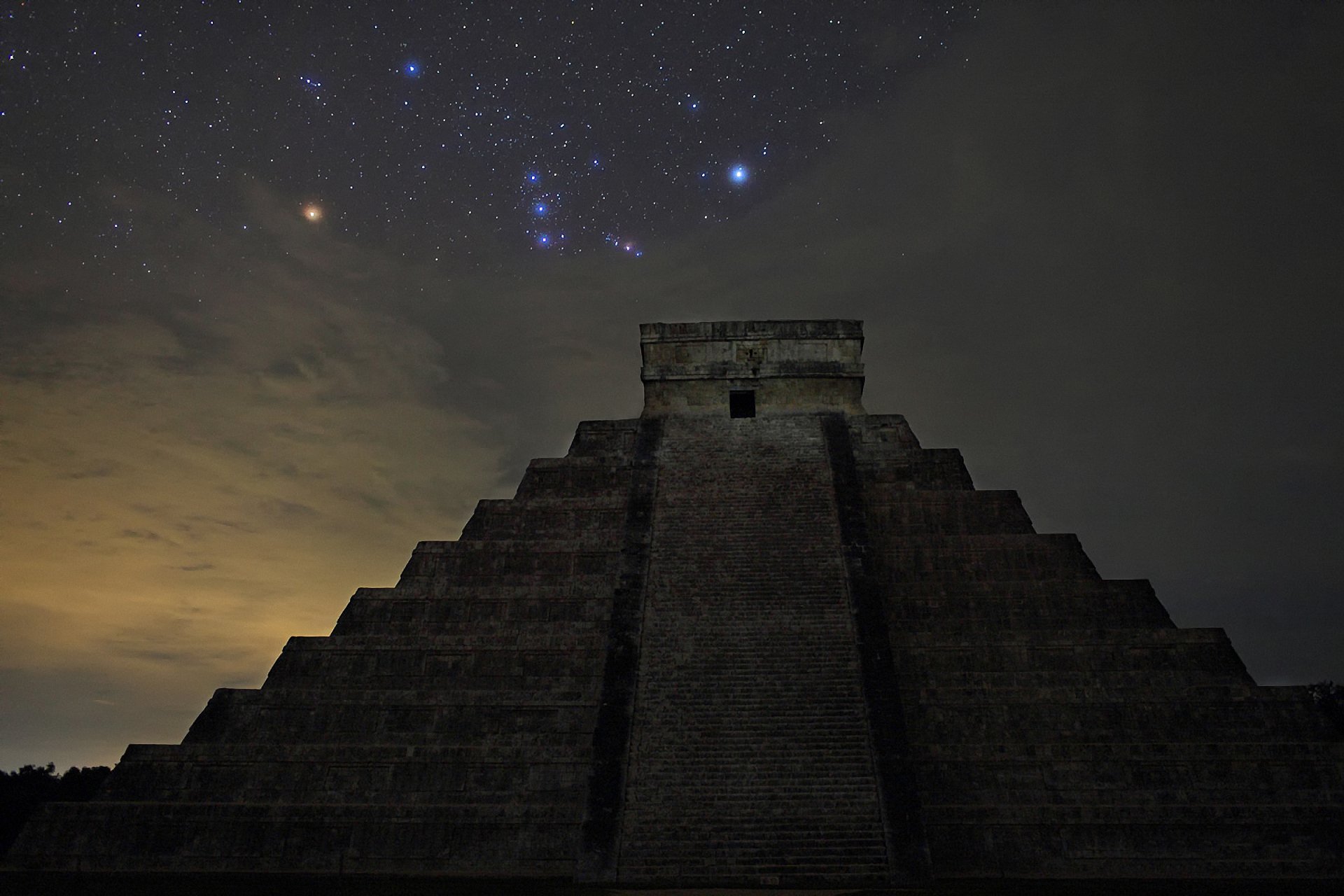 pirámide orión estrellas el castillo chichén itzá