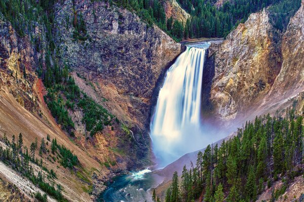 The beautiful waterfall of Yellowstone Park