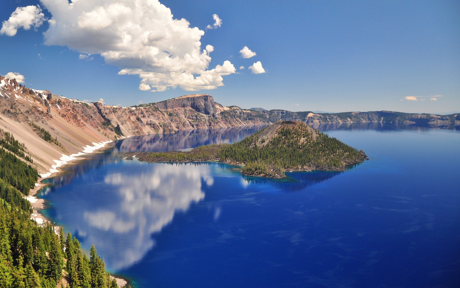 lago cráter isla